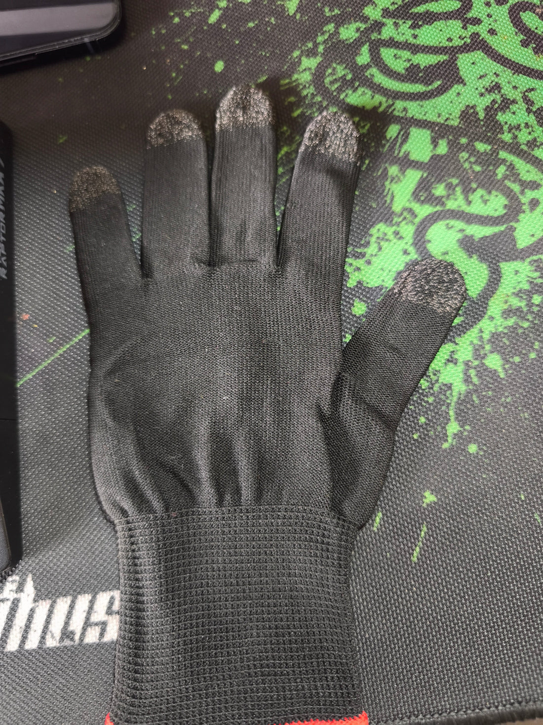 Imported Premium Gaming Gloves